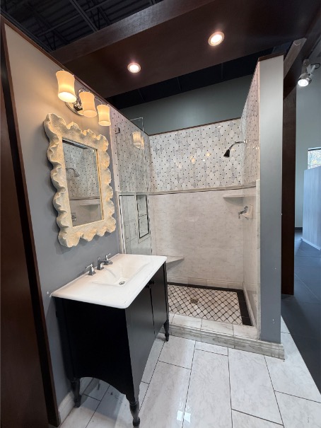 Portfolio image 1-19