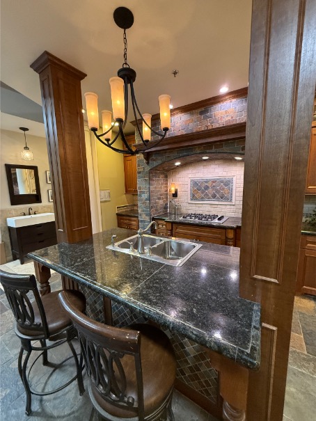 Portfolio image 1-25