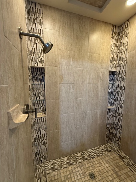 Portfolio image 1-33